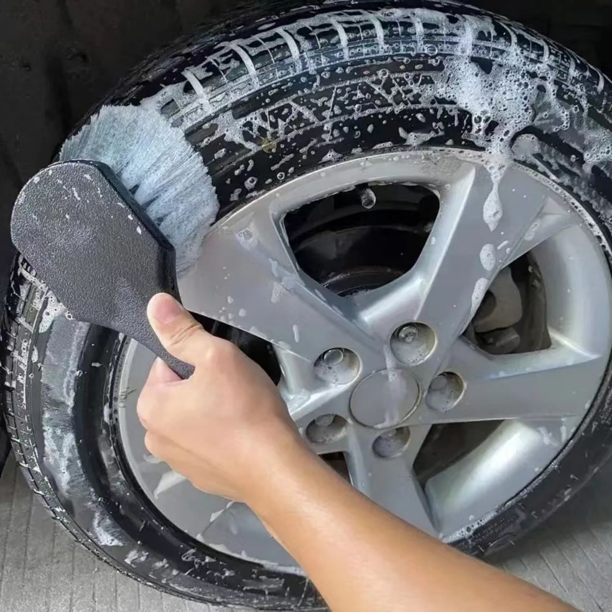 Щетка для чистки автомобильных – обзор и цена Car Cleaning Brush